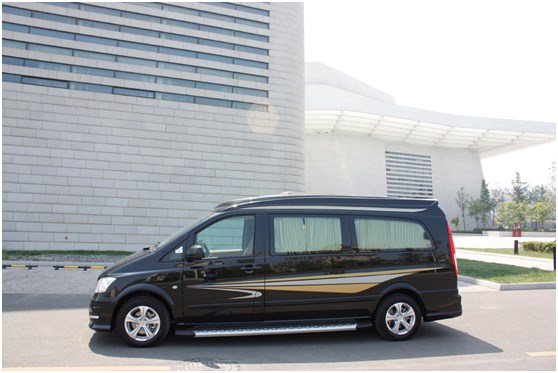 威霆商務(wù)車(chē).jpg